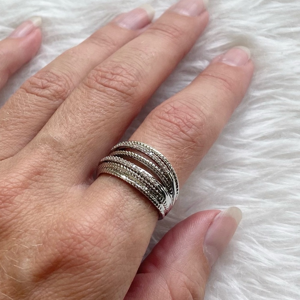 Well Known Silver Ring - Picture 6 of 6